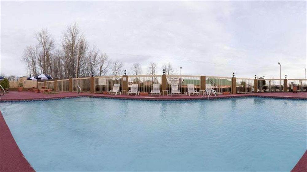 Southaven Inn Express - Memphis International Airport/Graceland Екстер'єр фото